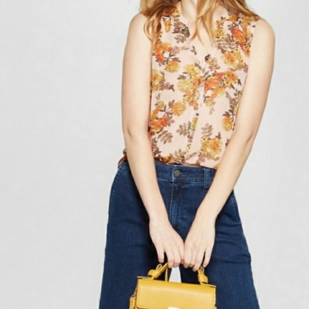 New Day Floral Tank